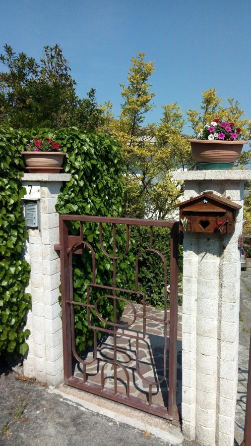 Nel Giardino Di Oz Bed & Breakfast Fornovo di Taro Eksteriør bilde