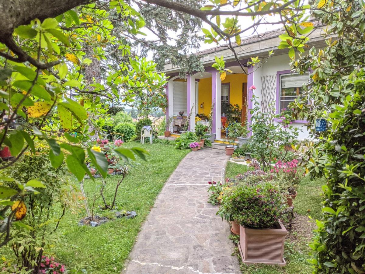 Nel Giardino Di Oz Bed & Breakfast Fornovo di Taro Eksteriør bilde